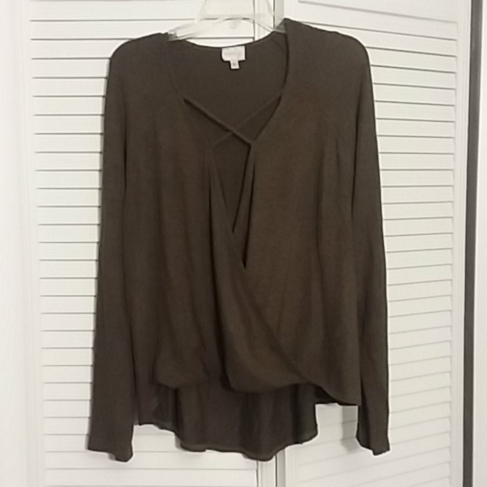 Neely draped front with criss cross